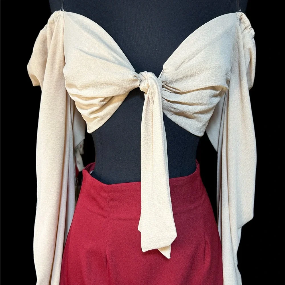 Cream Tie Front Crop Long Sleeve NWT - Picture 4 of 10